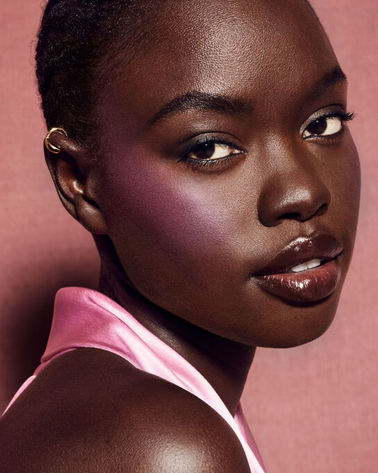 FENTY CHEEKSBLUSH  TUTU TURNT
